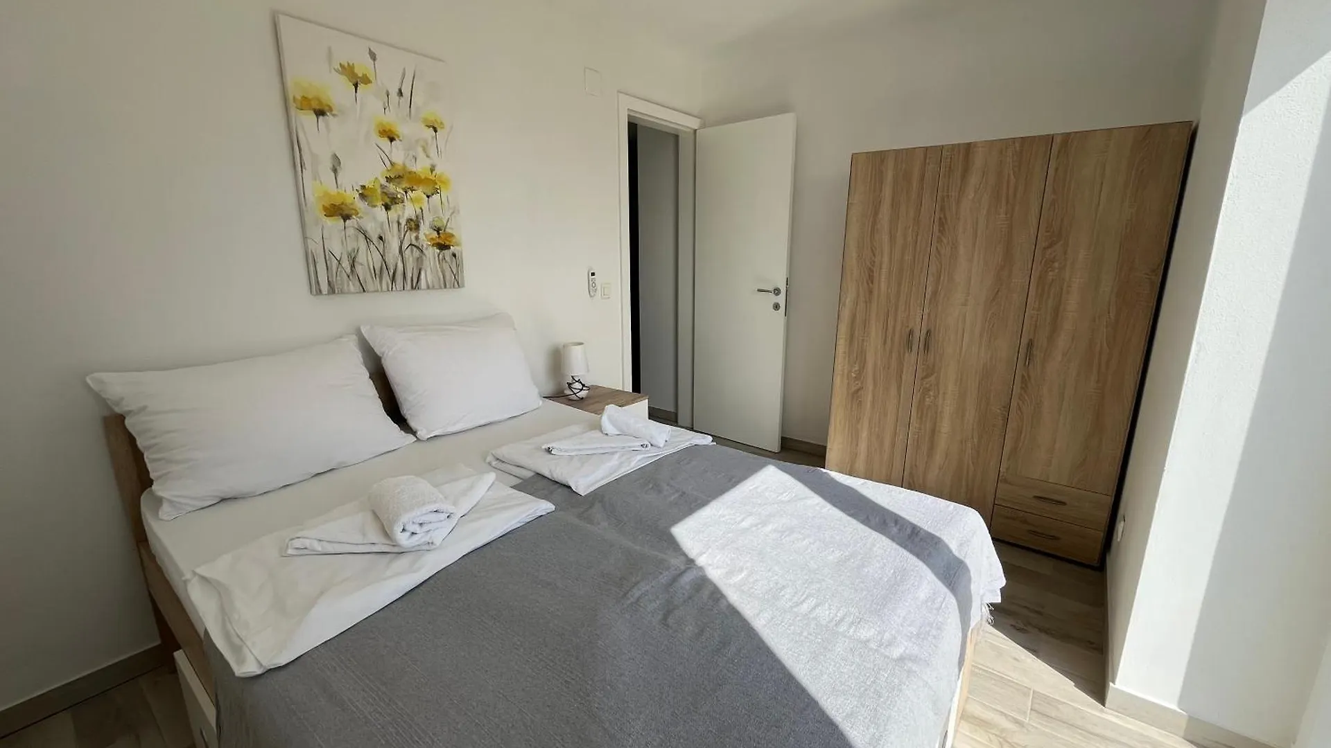 Lijepi Otok Apartment B2  Povljana