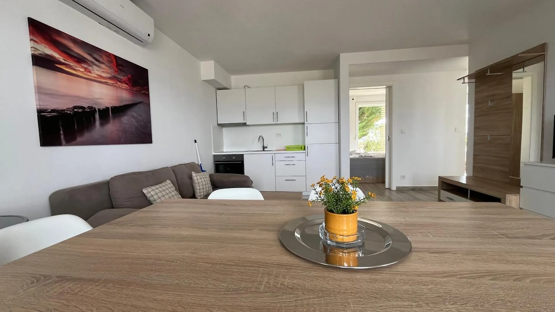 Lijepi Otok Apartment B2 Croatia